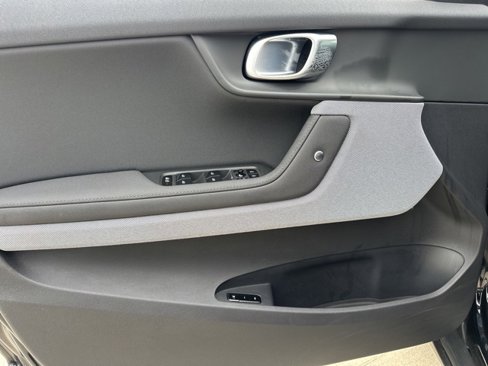 Used 2023 Polestar Polestar 2 w/ Pilot Pack image 14