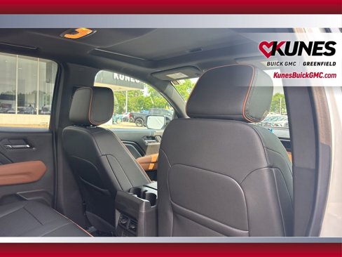 New 2025 GMC Canyon AT4 w/ Technology Plus Package image 47