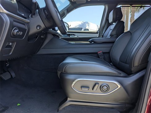 New 2025 Jeep Wagoneer 4WD w/ Convenience Group I image 22