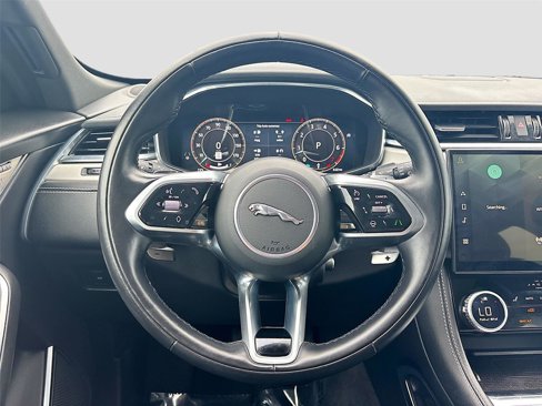 Used 2024 Jaguar F-PACE R-Dynamic S image 12