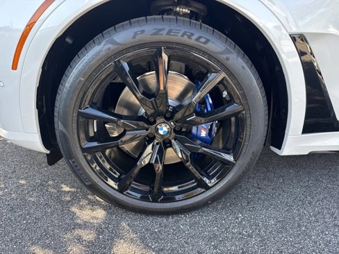 New 2026 BMW X7 xDrive40i w/ M Sport Package image 3