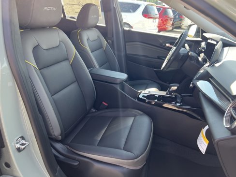 New 2026 Chevrolet Trax ACTIV w/ Driver Confidence Package image 9