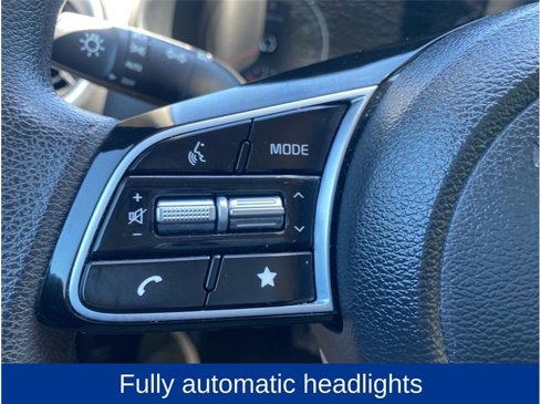 Used 2023 Kia Forte LXS image 15