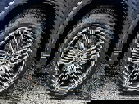 New 2026 Mercedes-Benz GLS 450 4MATIC image 9
