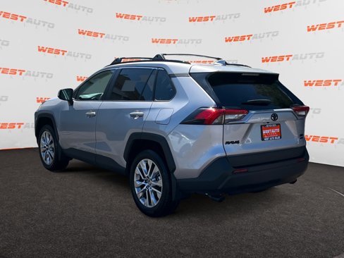 Used 2024 Toyota RAV4 XLE Premium image 3