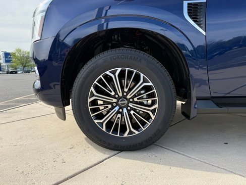 New 2025 Nissan Armada Platinum image 9