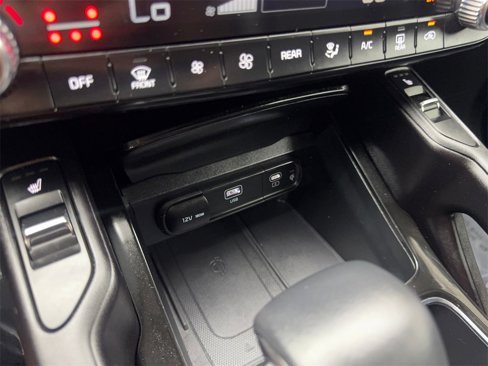 Used 2025 Kia Telluride S image 72