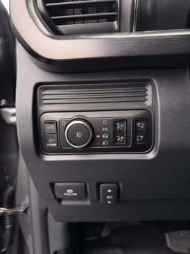 New 2026 Ford F350 Lariat image 15