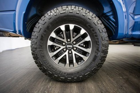 Used 2019 Ford F150 Raptor w/ Equipment Group 802A Luxury image 41