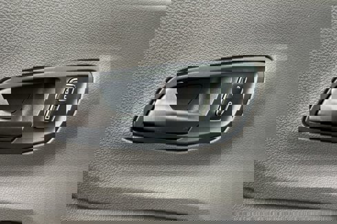 New 2025 Ford Transit 250 Low Roof image 22