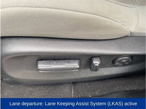 Used 2019 Honda CR-V EX image 16