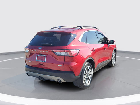 Certified 2020 Ford Escape Titanium image 4