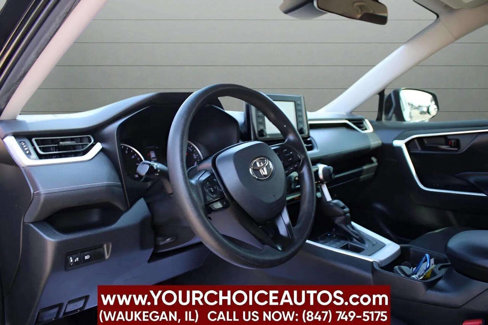 Used 2021 Toyota RAV4 LE image 14
