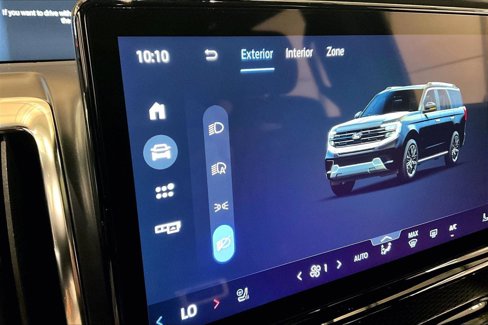 New 2025 Ford Expedition Platinum w/ Stealth Performance Package image 31