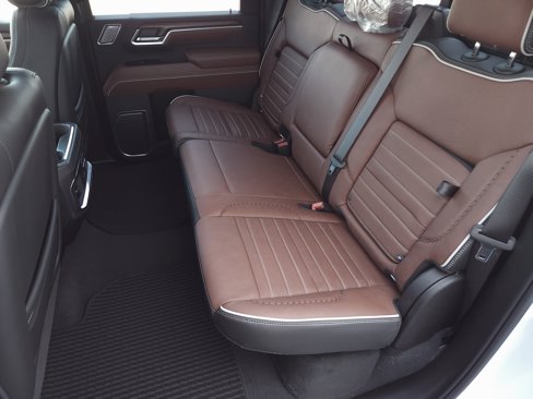 New 2025 GMC Sierra 2500 Denali Ultimate image 32