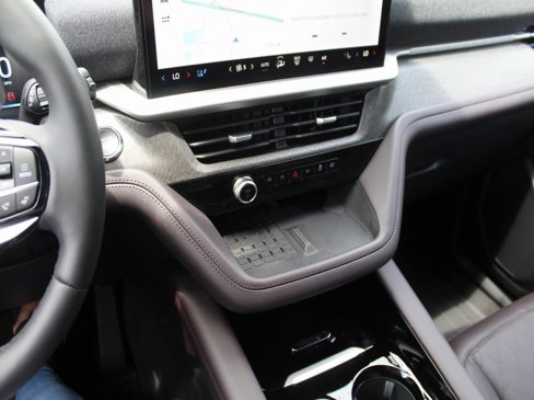 New 2025 Ford Explorer Platinum image 17