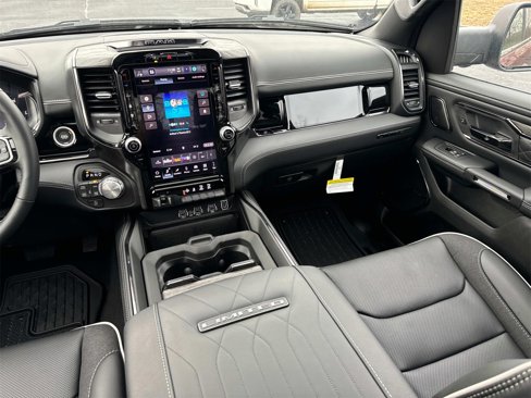 New 2025 RAM 1500 Limited w/ Body Color Bumper Group image 15