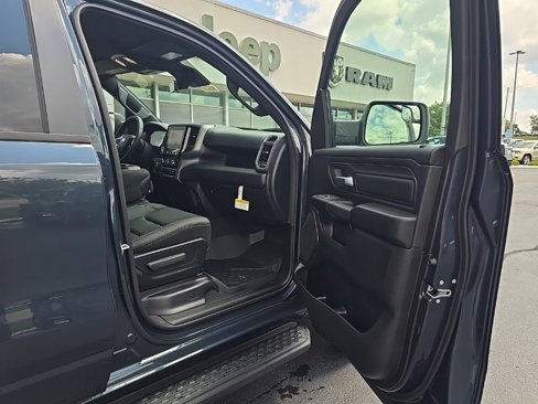 New 2026 RAM 1500 Classic Warlock image 17