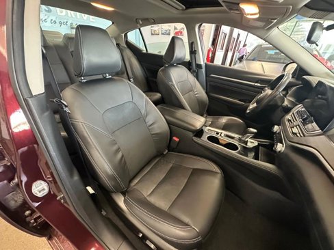Used 2023 Nissan Altima 2.5 SL image 39