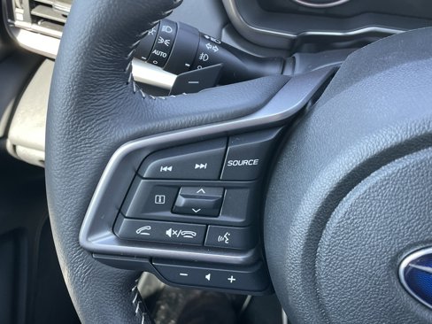 New 2025 Subaru Outback Limited image 21
