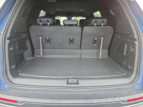 New 2026 Chevrolet Traverse LT w/ Driver Confidence Package image 5