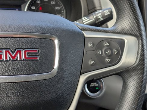 Used 2024 GMC Terrain SLE image 21