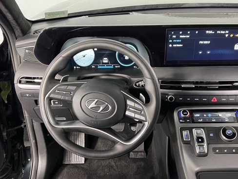 Used 2025 Hyundai Palisade Calligraphy image 14