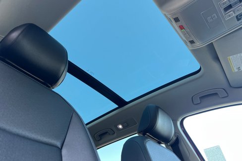Used 2019 Volkswagen Tiguan SEL image 17
