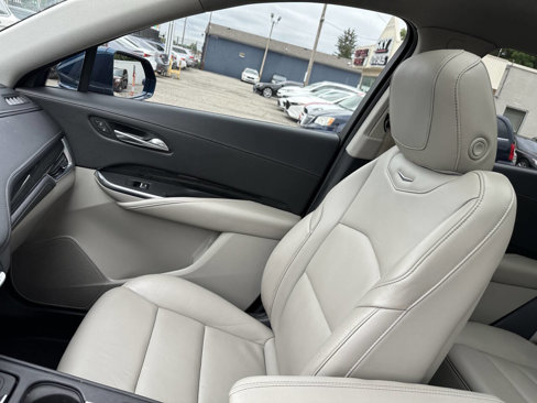 Used 2019 Cadillac XT4 Premium Luxury w/ Cold Weather Package image 40