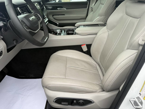 Used 2023 Jeep Wagoneer Series III image 17