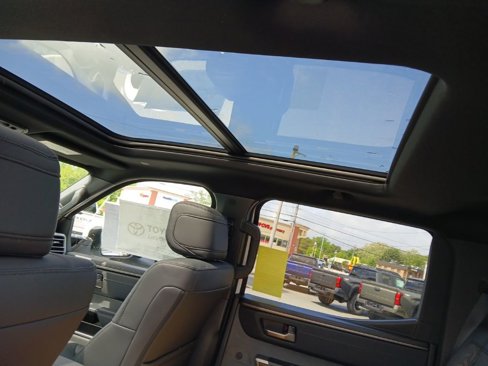 New 2025 Toyota Tundra Limited image 11