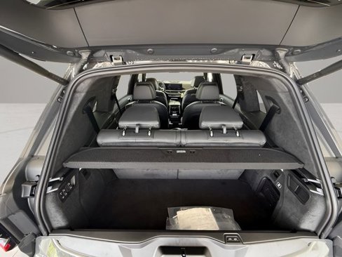 Used 2026 BMW X7 xDrive40i w/ M Sport Package image 27