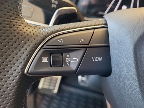 New 2025 Audi RS Q8 performance image 22