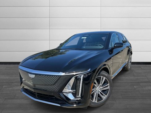 New 2026 Cadillac Lyriq Luxury image 1