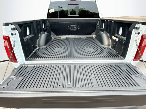 New 2025 Ford F150 XLT image 25