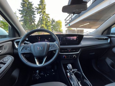 Used 2025 Buick Encore GX Preferred image 33