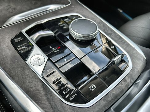 New 2026 BMW X7 xDrive40i w/ Premium Package image 24