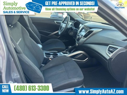Used 2015 Hyundai Veloster image 15