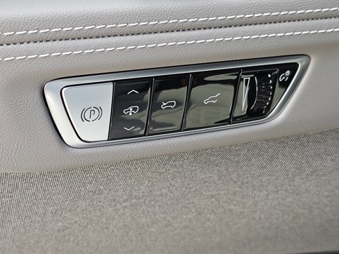 New 2026 Cadillac Escalade IQ Luxury 1 image 24