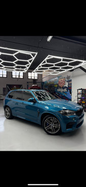 Used 2017 BMW X5 M image 3