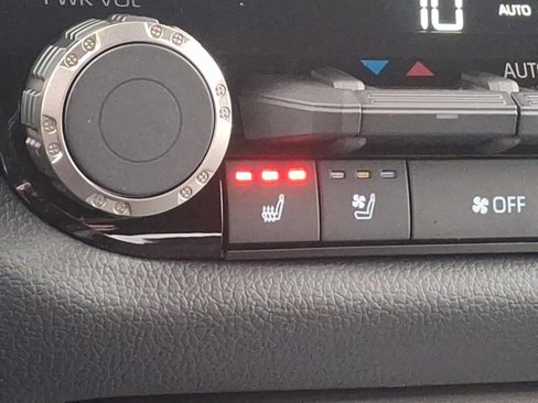 New 2025 Toyota Tundra Limited image 19