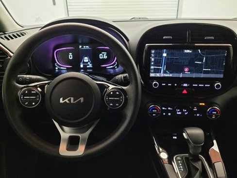 Used 2023 Kia Soul S image 22