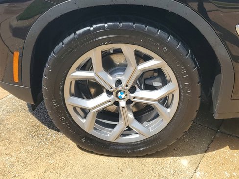 Used 2024 BMW X3 xDrive30i image 11