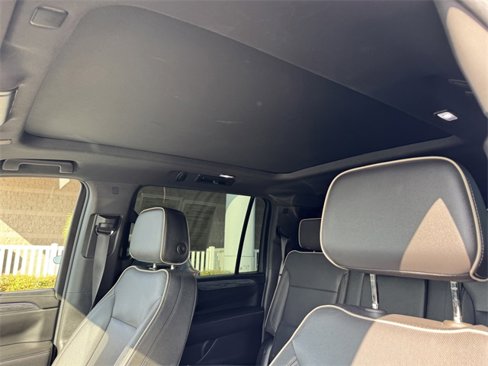 Certified 2023 GMC Yukon XL SLT image 12
