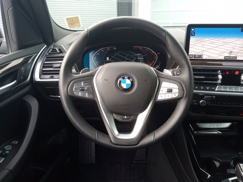 Used 2024 BMW X3 xDrive30i w/ Premium Package image 15