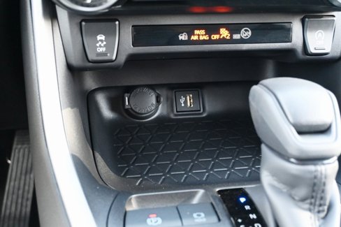 New 2025 Toyota RAV4 XLE image 22