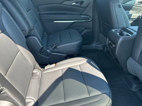 New 2026 Chevrolet Traverse LT w/ Sun and Wheel Package image 29