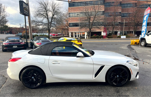 Used 2020 BMW Z4 sDrive30i w/ Premium Package image 15