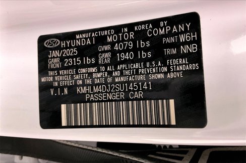 New 2025 Hyundai Elantra SEL image 13