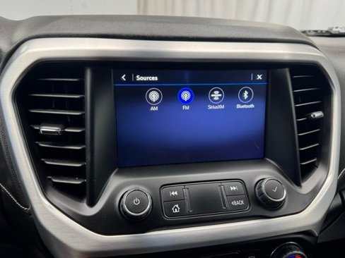 Used 2023 GMC Acadia SLT w/ Trailering Package image 22